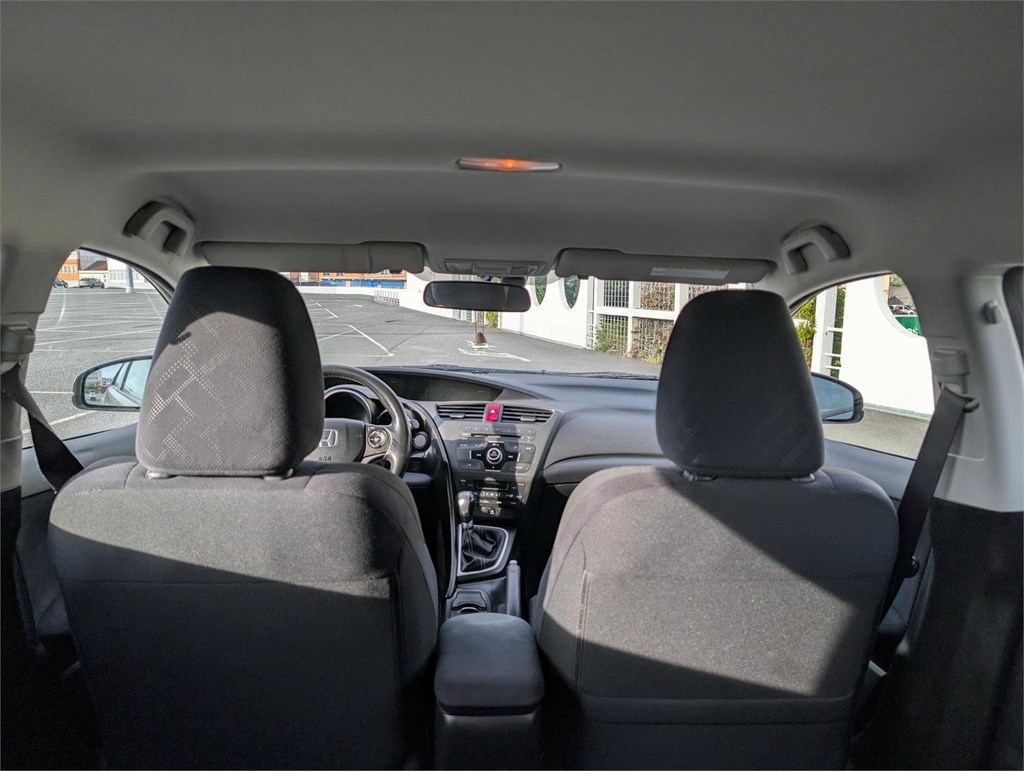 Foto 9 HONDA Civic 1.8 iVTEC Sport