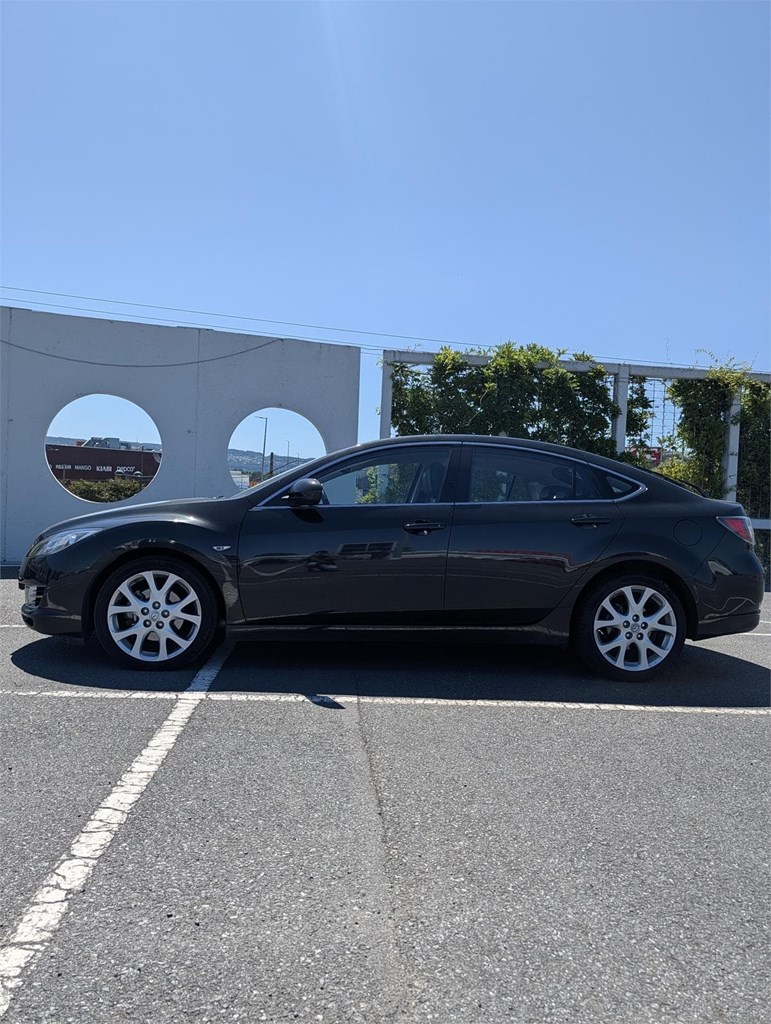 Foto 2 Mazda Mazda6 2.0 CRTD Luxury