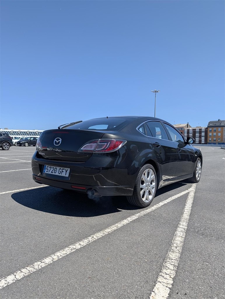 Foto 4 Mazda Mazda6 2.0 CRTD Luxury