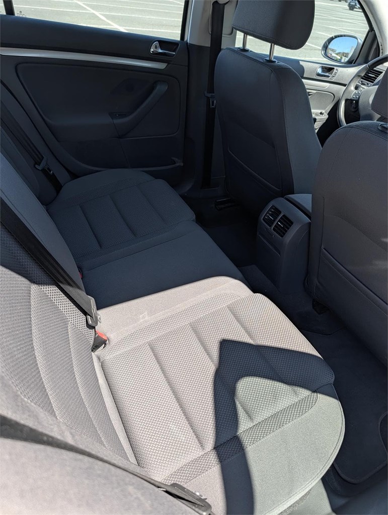 Foto 10 Volkswagen Golf V 2.0 FSI Sportline